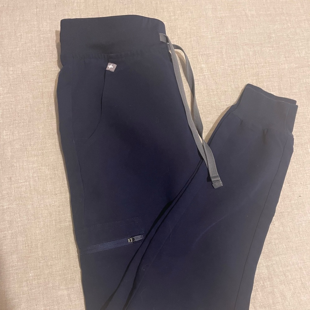 Women’s Figs- Zamora Joggers- Navy-XXS